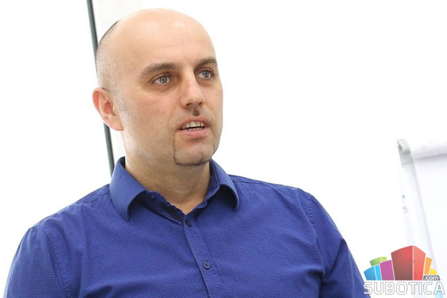 Osnovana "Joviste Akademija"