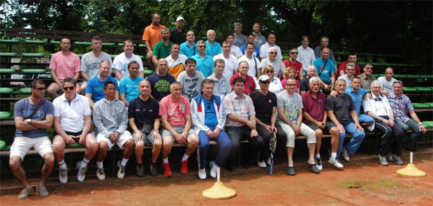 Teniseri kroz humanitarni turnir prikupili 100.000 dinara za poplavom ugroženo stanovništvo