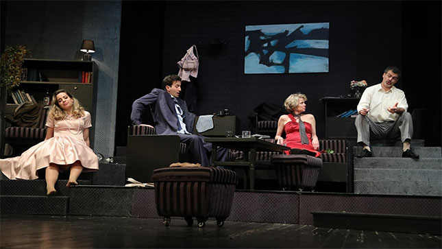 Premijera predstave "Ko se boji Virdžinije Vulf" zakazana za petak, ali..