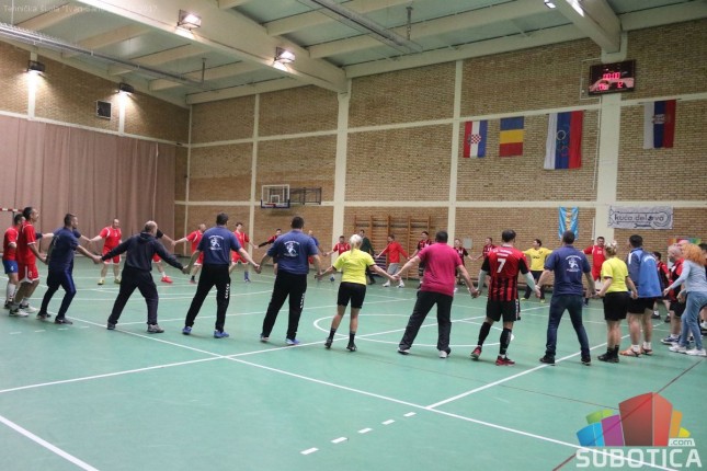 Održan 1. međunarodni rukometni turnir veterana