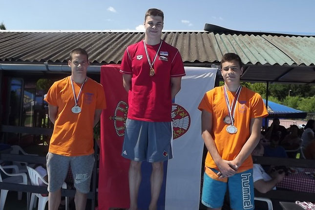 Plivanje: Spartak osvojio 58 medalja na Prvenstvu Vojvodine za kadete, juniore i seniore