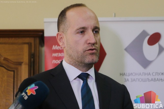 Manje nezaposlenih uz programe NSZ