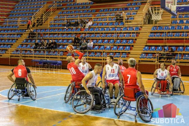 Košarkaši sa invaliditetom igrali za Milin osmeh