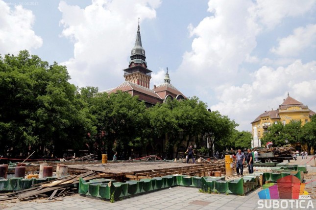 Kasni početak radova na rekonstrukciji Zelene fontane