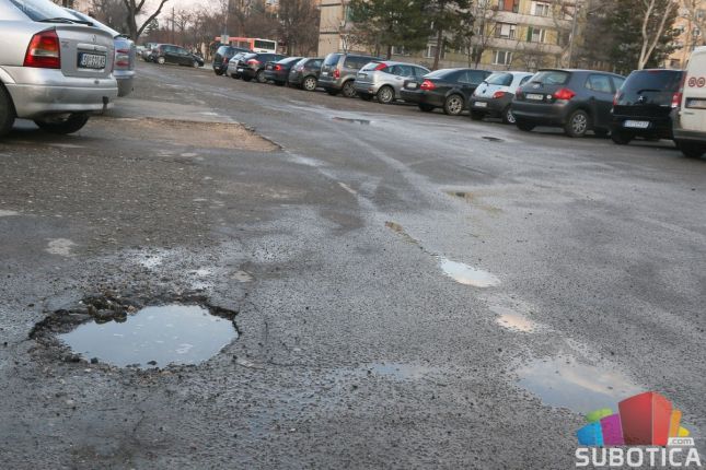 Izgradnja parkinga ispred Hale sportova najvažniji zadatak MZ Dudova šuma