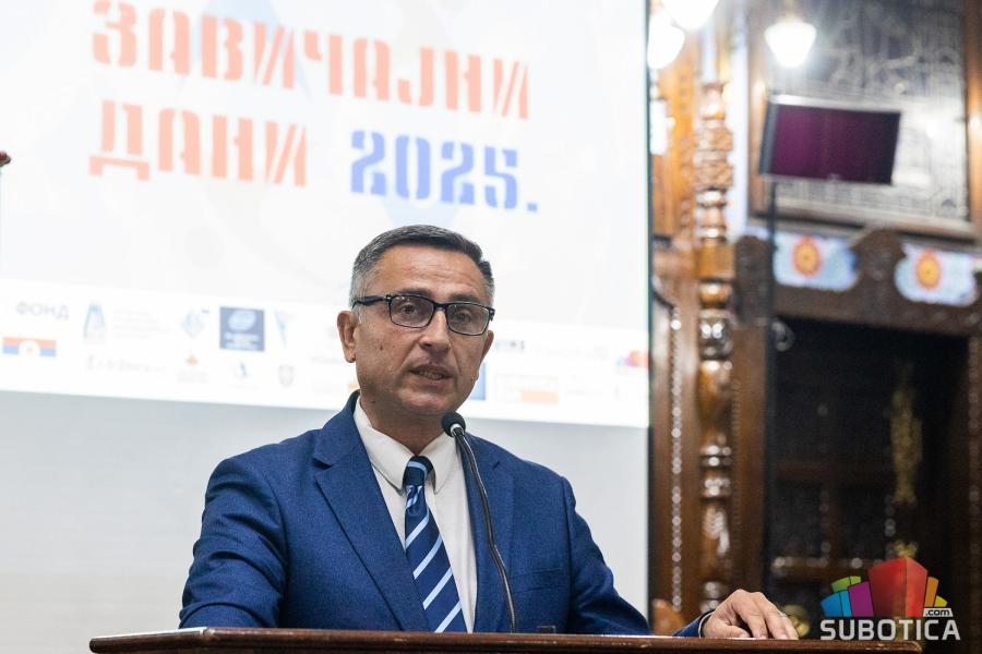 Počeli 12. "Zavičajni dani": Zavičaj nije samo geografija - to je uspomena, miris hleba i detinjstva