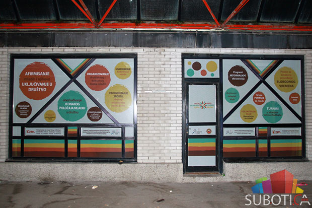 Omladinski centar na autobuskoj stanici