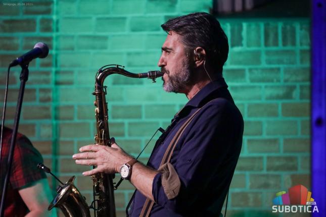 Koncert „Blues in the Park“ u Sinagogi oduševio Subotičane