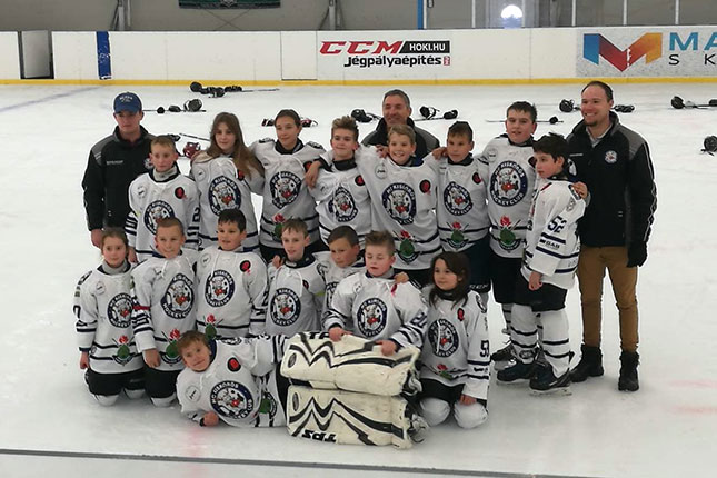 Hokej na ledu: Zapaženi nastupi mlađih selekcija na turnirima u Beogradu i Kiškorošu