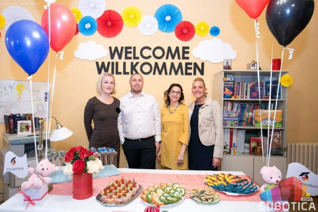 Otvoren Centar stranih jezika "Languages4you"