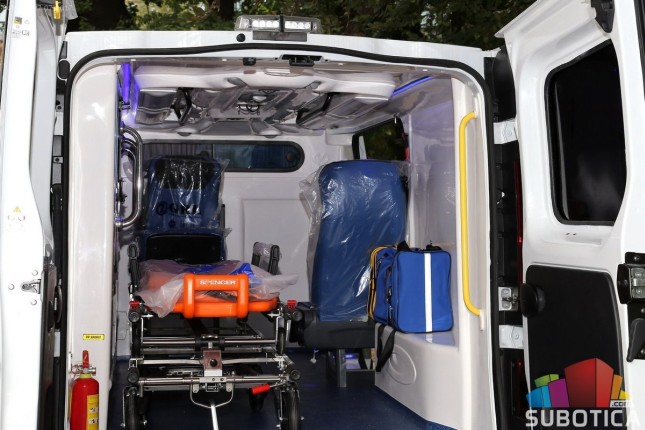 Južna Koreja donirala ambulantno vozilo Opštoj bolnici