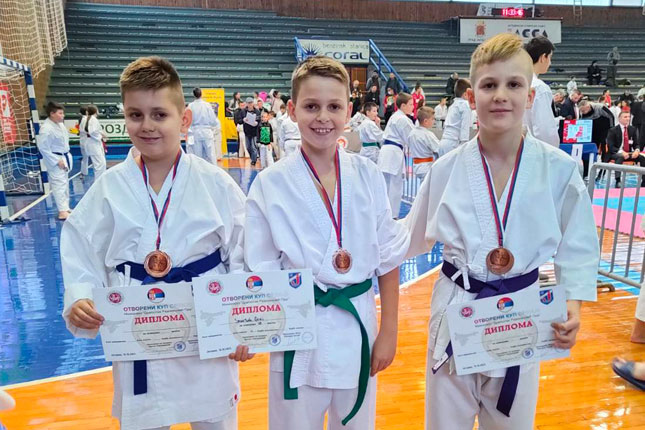 Karate: Takmičari Spartak Enpija osvojili 43 medalje i ekipno 2. mesto u Jagodini