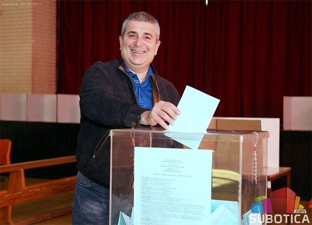 Uživo: CESID potvrdio - Aleksandar Vučić novi predsednik Srbije