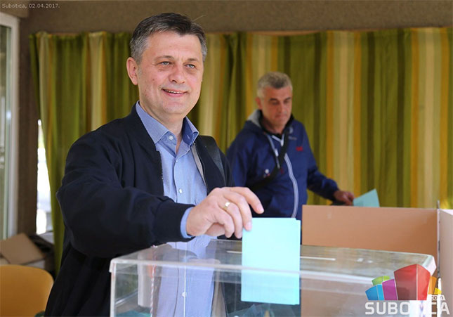 Uživo: CESID potvrdio - Aleksandar Vučić novi predsednik Srbije