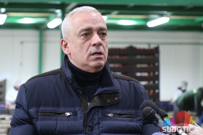 Voćari iz Tavankuta predočili svoje probleme funkcionerima