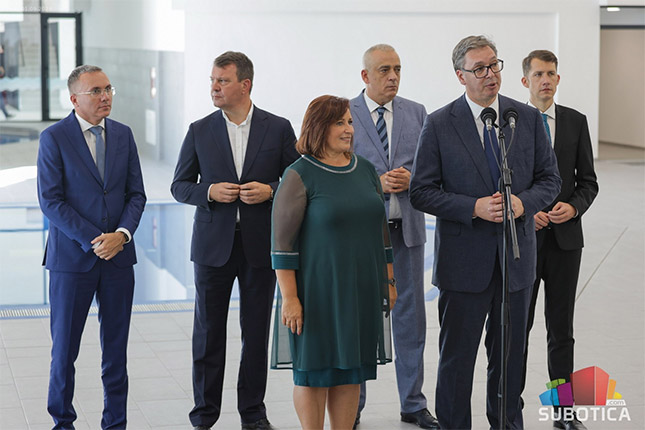 Predsednik Vučić obišao završne radove na izgradnji akva park na Paliću, početak rada naredne sedmice