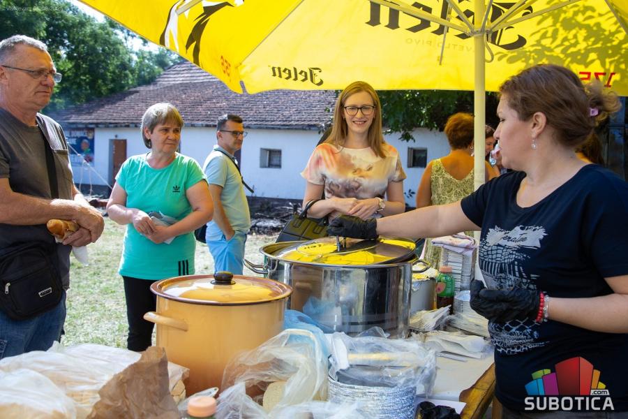 Festival domaće hrane u Višnjevcu - gastro manifestacija koja iz godine u godinu jača potencijal