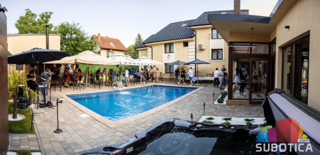 Otvorena "Villa Cvijanović" na Paliću - odmor u modernom ambijentu, uz bazen i wellness sadržaje
