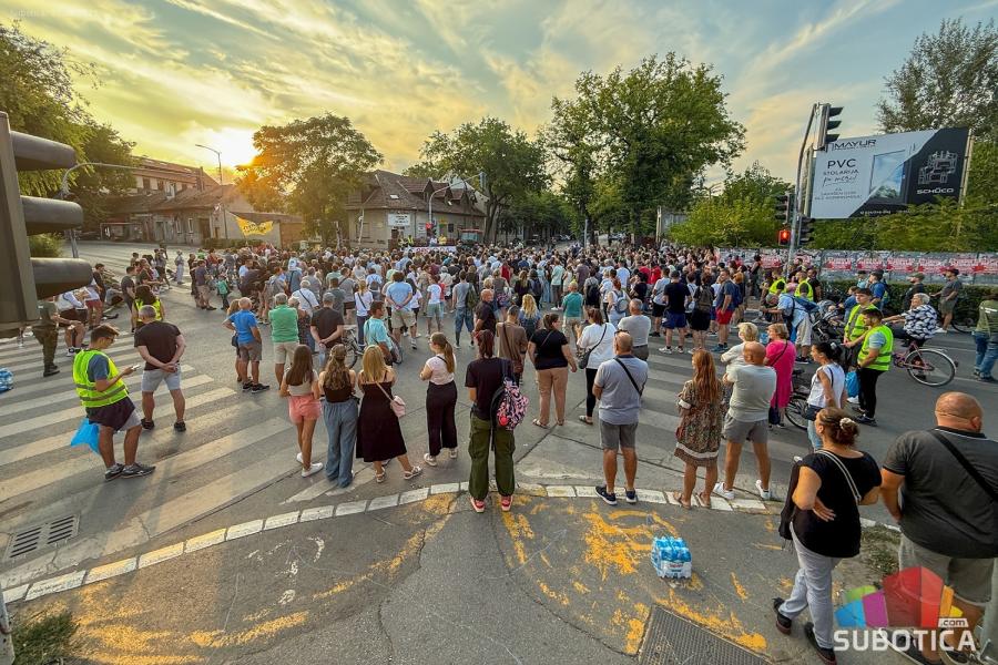 Održani skupovi protiv blokada i blokade sa skupovima