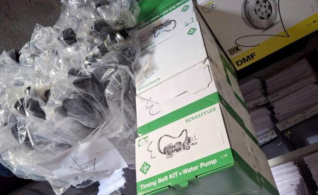 Pokušao da prenese preko granice auto-delove u vrednosti od 43.000 evra