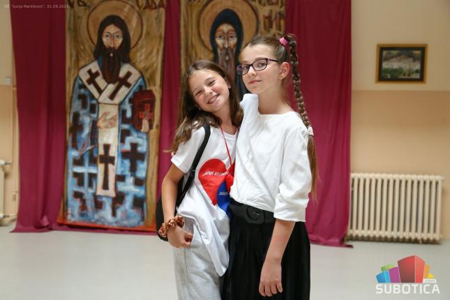 Deca sa Kosova i Metohije u poseti Subotici