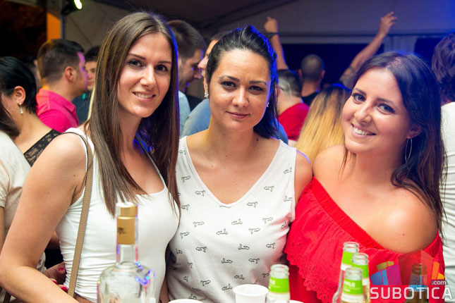 Ekipa "Bemix Trebinje" pobednik turnira u malom fudbalu "Novi Žednik 2019"