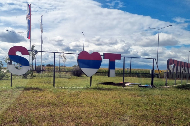 Uništavanje natpisa na mađarskom jeziku vandalski čin