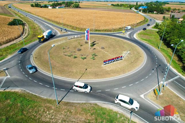 Uništavanje natpisa na mađarskom jeziku vandalski čin