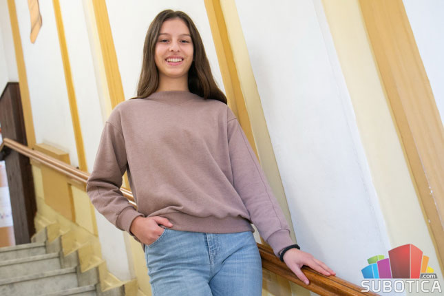 Oni dolaze: Milica Miljković, učenica generacije OŠ "Jovan Jovanović Zmaj"
