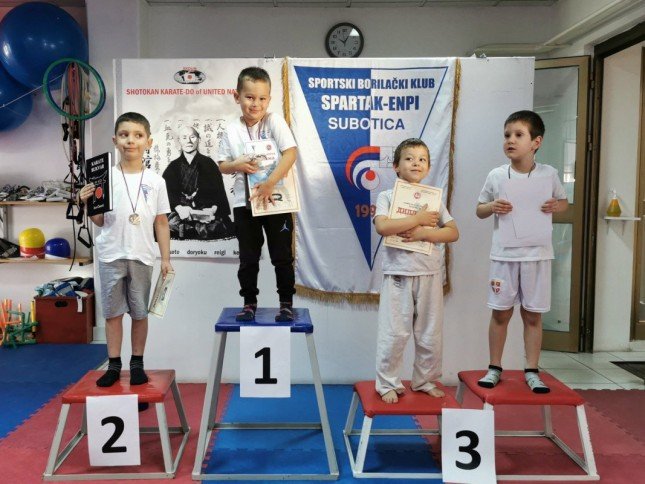 Karate: "Spartak Enpi"  za vikend održao takmičenje i polaganje za zvanja