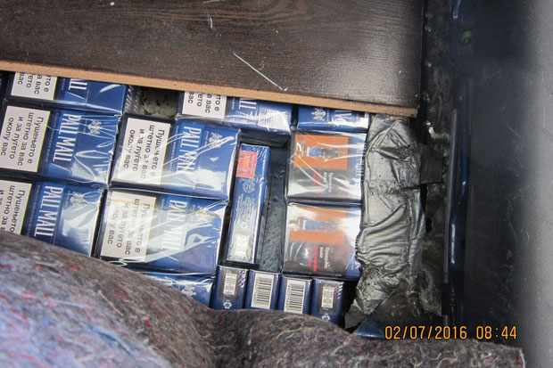 Subotičanin pokušao da prošvercuje u Mađarsku 2.300 paklica cigareta