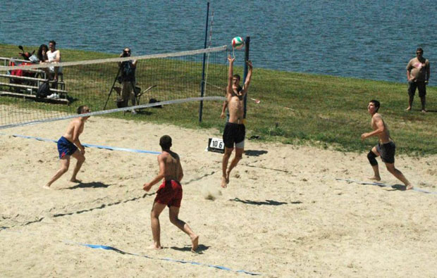 Vikend, lepo vreme i palićka "plaža"