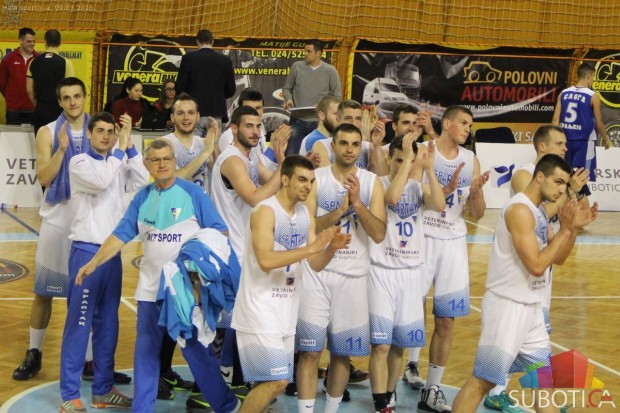 Košarkaši Spartaka odličnom igrom u potpunosti nadigrali Slogu (96:54)