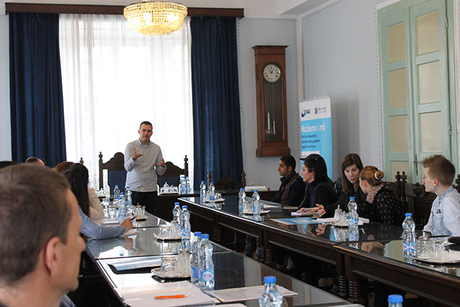 Ugovori za pet organizacija civilnog društva od Fondacije "Ana i Vlade Divac"