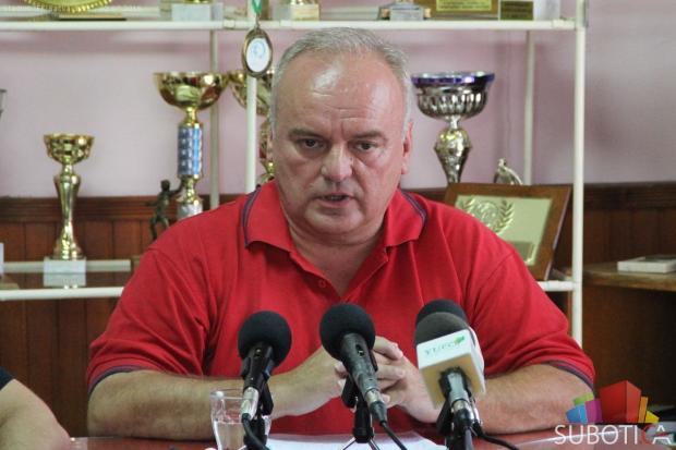 Borba za presto u FK "Bačka 1901"