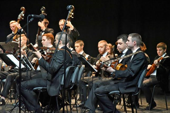 Subotički tamburaški orkestar oduševio publiku u Vinkovcima