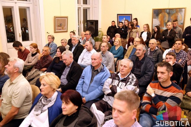 Predstavljen roman "Veliki juriš" Slobodana Vladušića