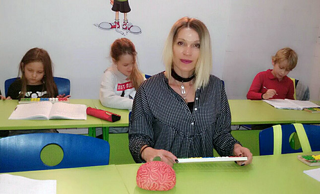 Malci Genijalci su pametna i srećna deca