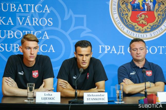 Počeo 29. Memorijalni turnir „Stevan Ćele Vilotić“, Srbija dočekuje Mađarsku na Gradskom stadionu