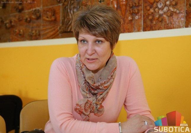 Obeležen Svetski dan poezije – stihovi za sve generacije