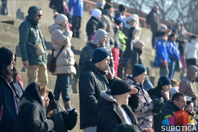 Prikupljanje potpisa podrške za "ledenu dvoranu" u utorak (5. jula) na Gradskom trgu