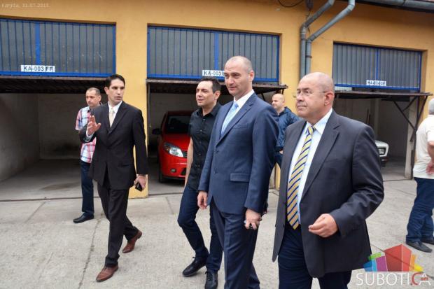 Kontejner za migrante u Kanjiži stavljen u upotrebu