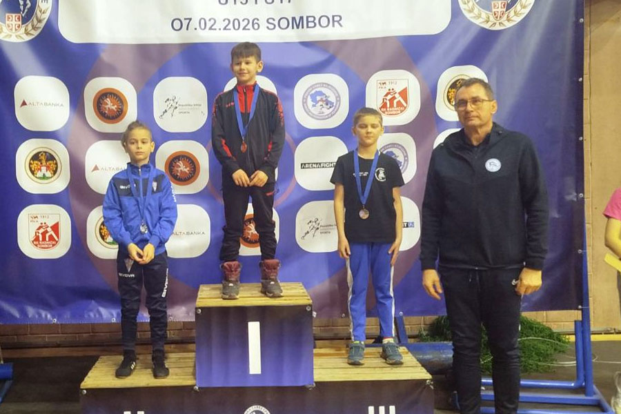 Rvanje: Spartak osvojio 11 medalja na Prvenstvu Vojvodine