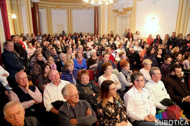 Održana priredba učenika povodom Dana primirja u Prvom svetskom ratu