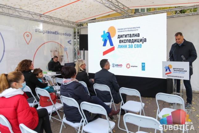 Karavan „Digitalna ekspedicija“ tokom vikenda u našem gradu
