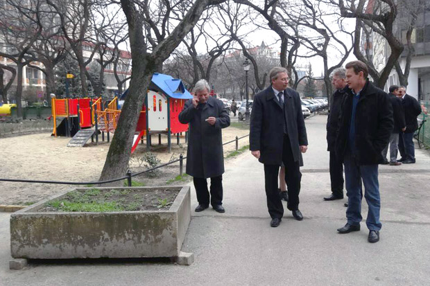 Gradonačelnik i v.d. direktora Direkcije za izgradnju grada obišli centar grada