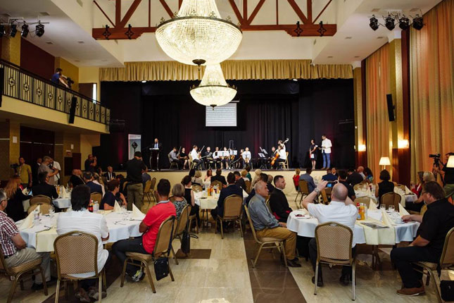 Gradonačelniku Bakiću uručen "ključ Balkana" u Morahalomu