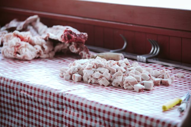 Čarda "Kapetanski rit" - U subotu proslava Dana republike uz čvarke, kobasice i svinjokoljski gulaš