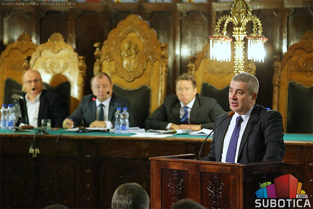 Odbijen predlog za formiranje gradskih opština