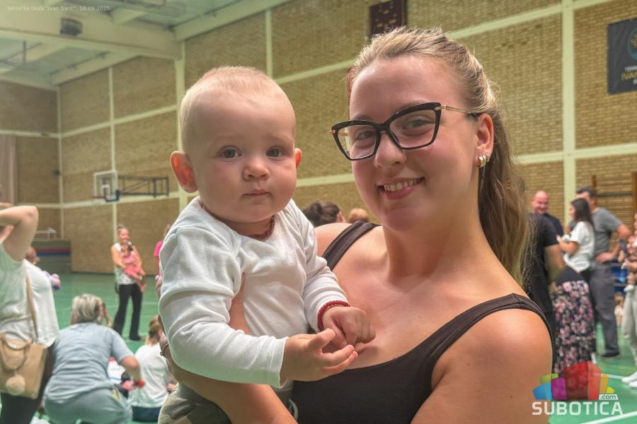 „Karavan roditeljstva": Podrška porodici kao stubu društva